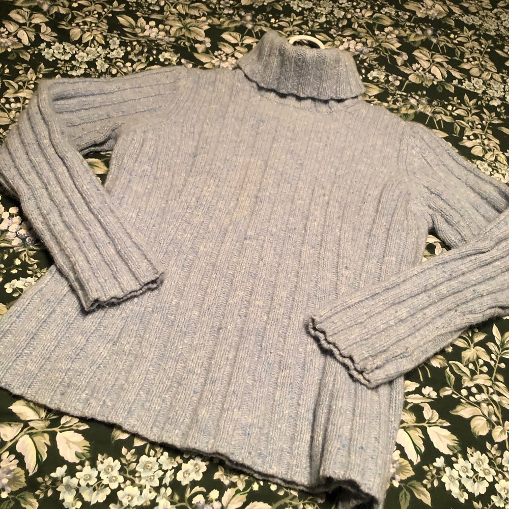 Y2K Ribbed Wool Sweater - Picture 8 of 11
